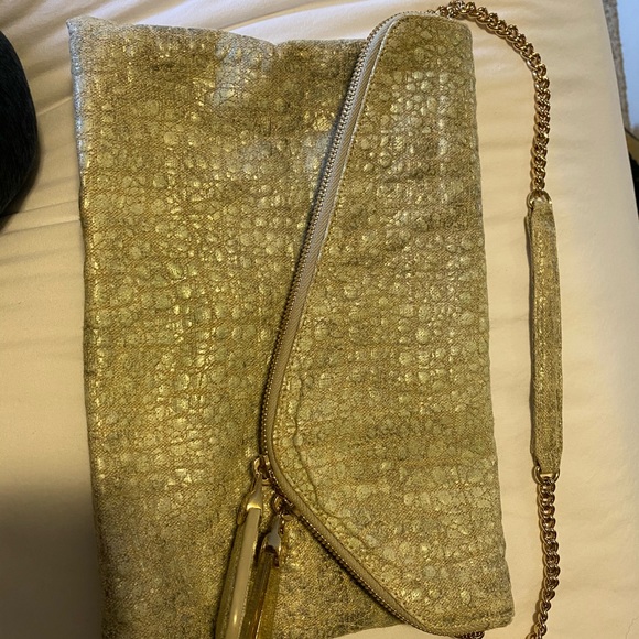 henri bendel Handbags - Henri Bendel clutch